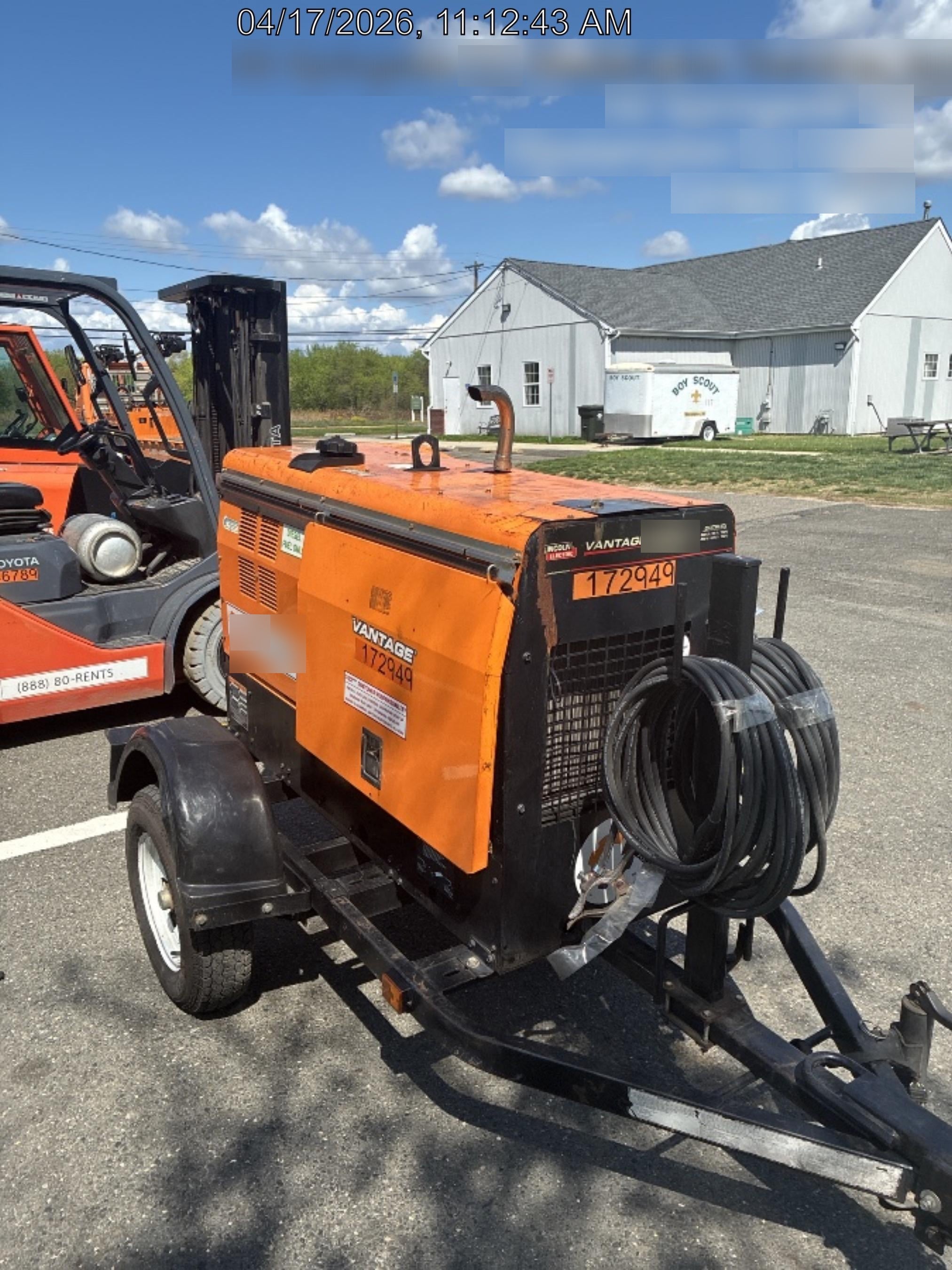 2021 Lincoln Electric Vantage 322 Vantage 322 Ready Pak 3 w/ Decals, ORANGE (includes trailer, cable rack, fender light kit) NO Telematics