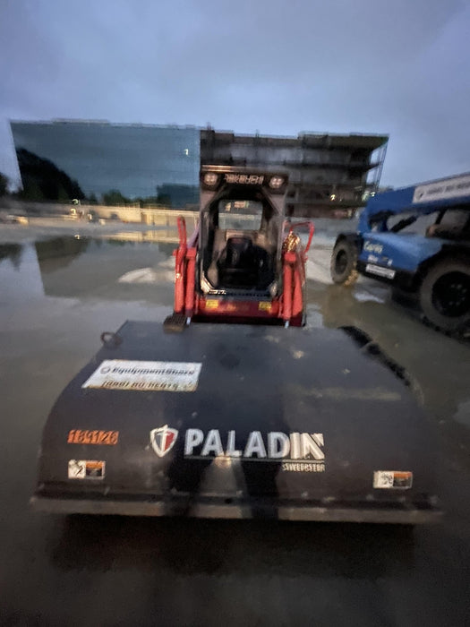 2021 PALADIN Sweepster SB72