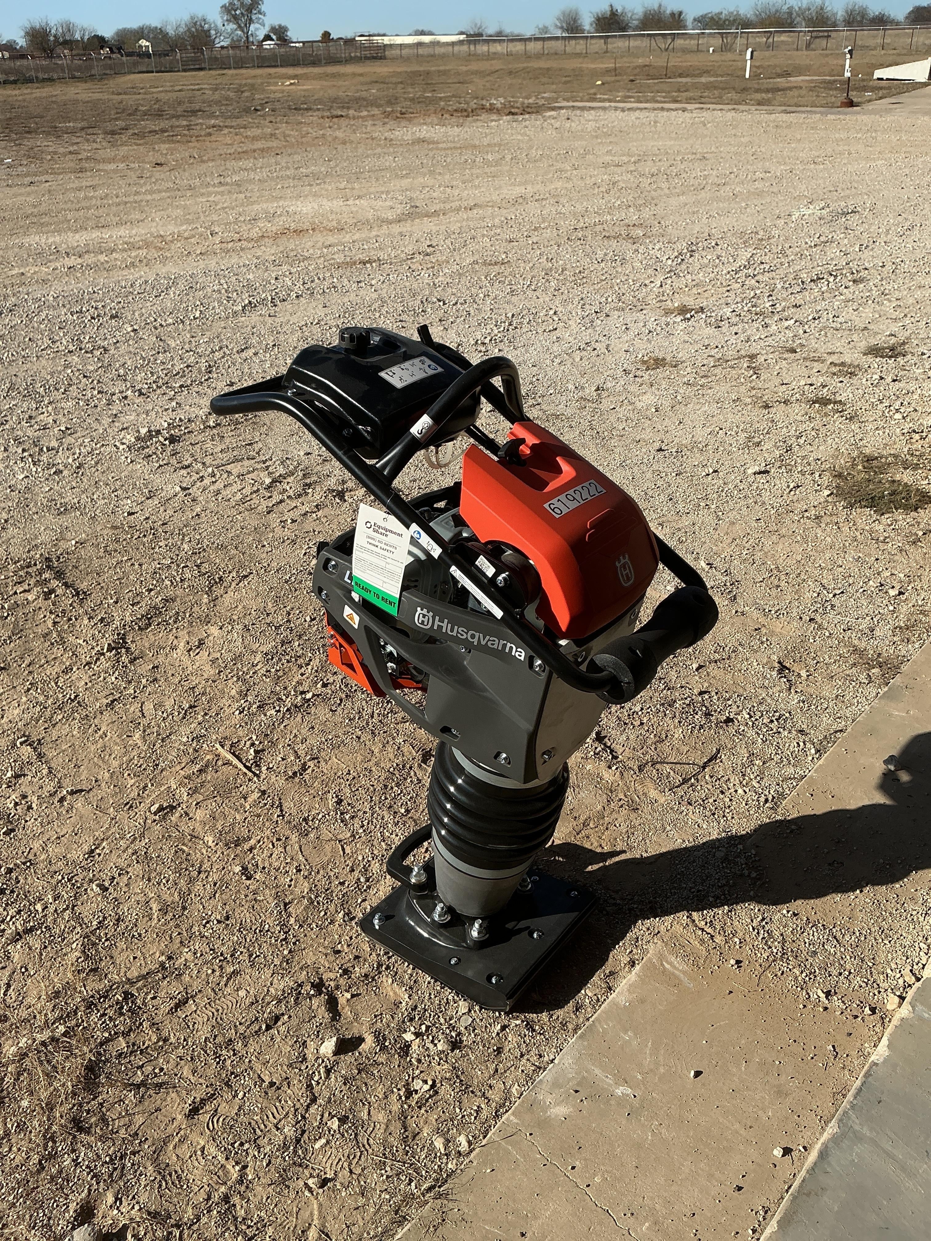 2025 HUSQVARNA LT6005