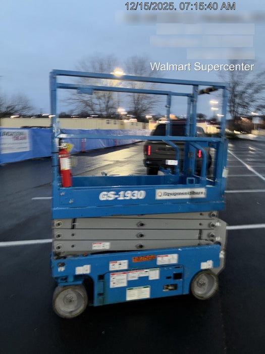 2020 Genie GS-1930 Solid Non Marking Tires, Beacon, Folding rails with half height swing gate, 800W Inverter