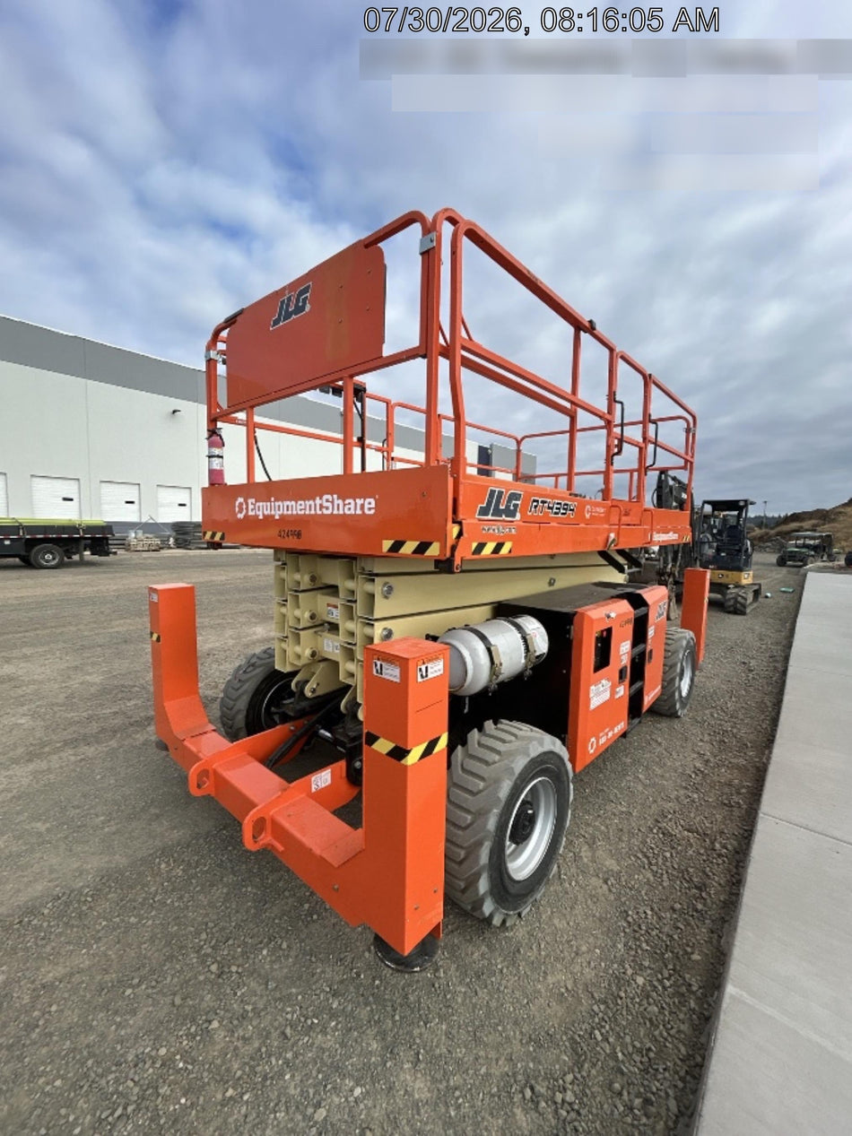 2024 JLG RT4394
