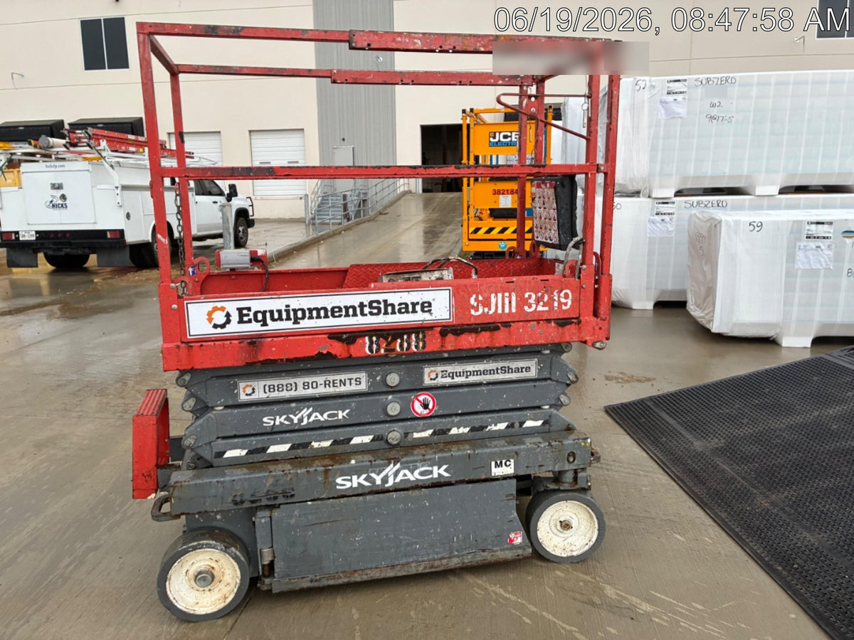 2018 SKYJACK SJIII-3219