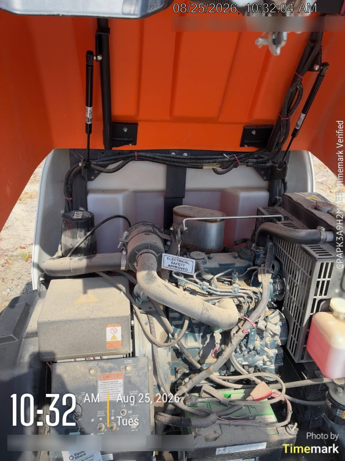 2024 Generac MLT6SKDS-STD4 ELEC WINCH Diesel, Electric Winch Mast, Powerzone Controller, (4) 320W LED Lights, 4kW Generator, 39.9 Gal Fuel Tank, 2" Ball, T3
