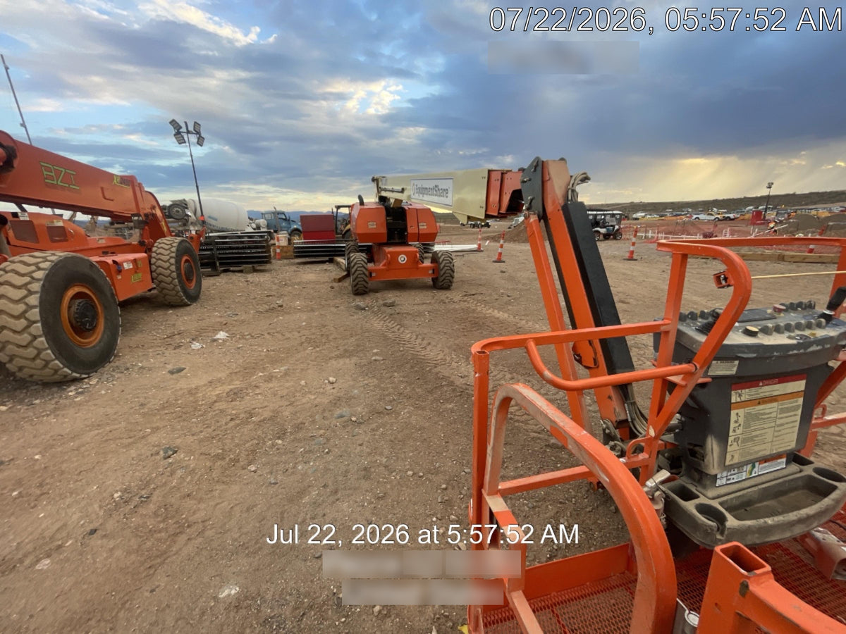 2022 JLG 860SJ