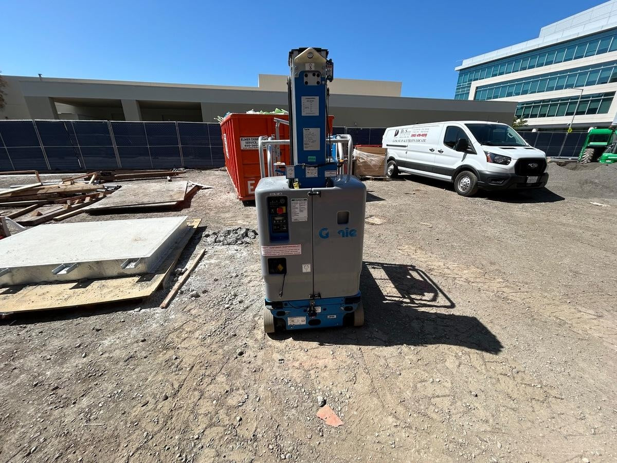 2020 GENIE GR-20
