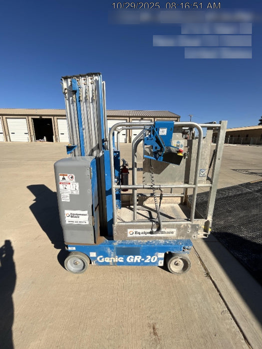 2021 GENIE GR-20
