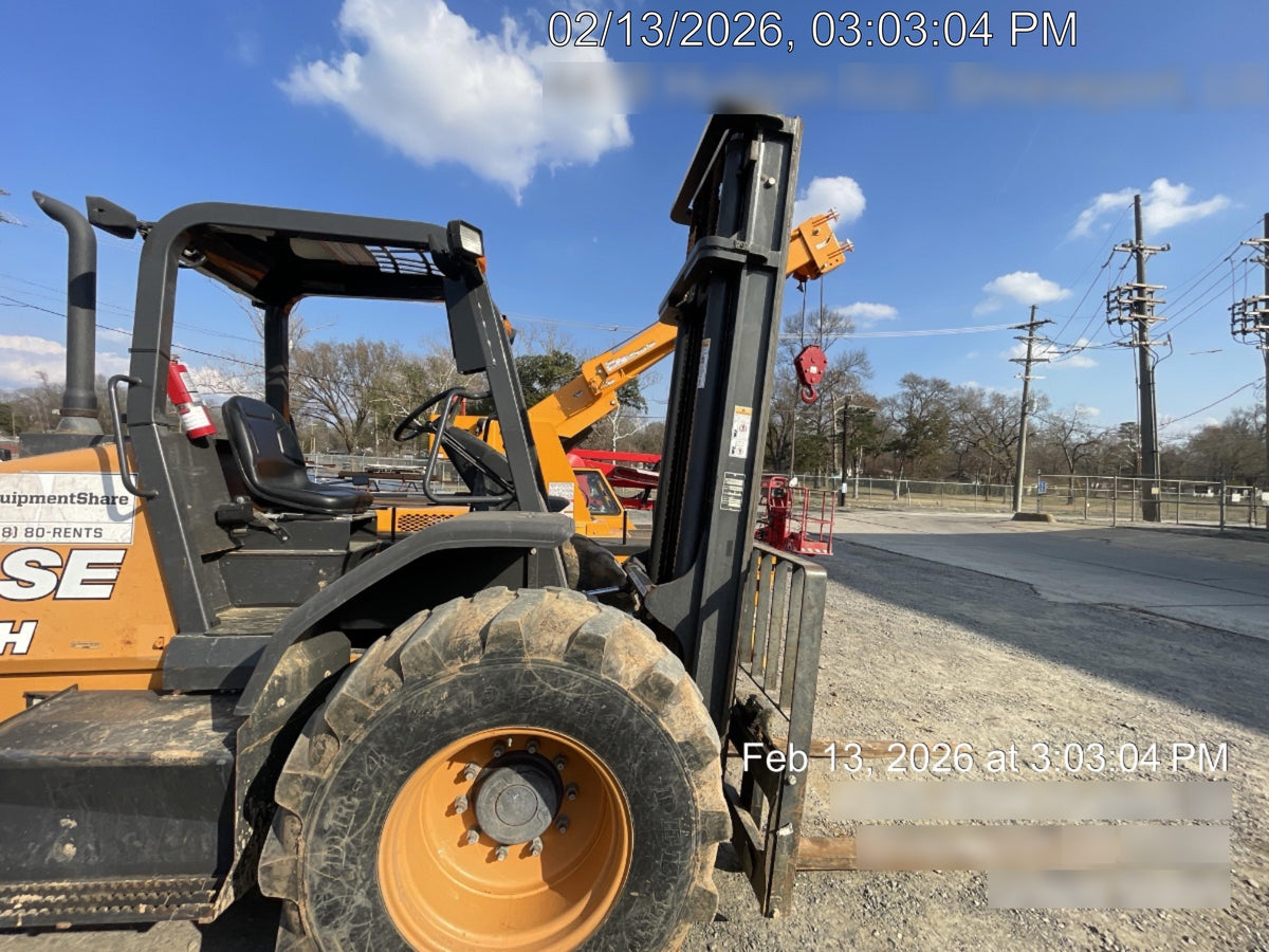 2019 CASE 588H