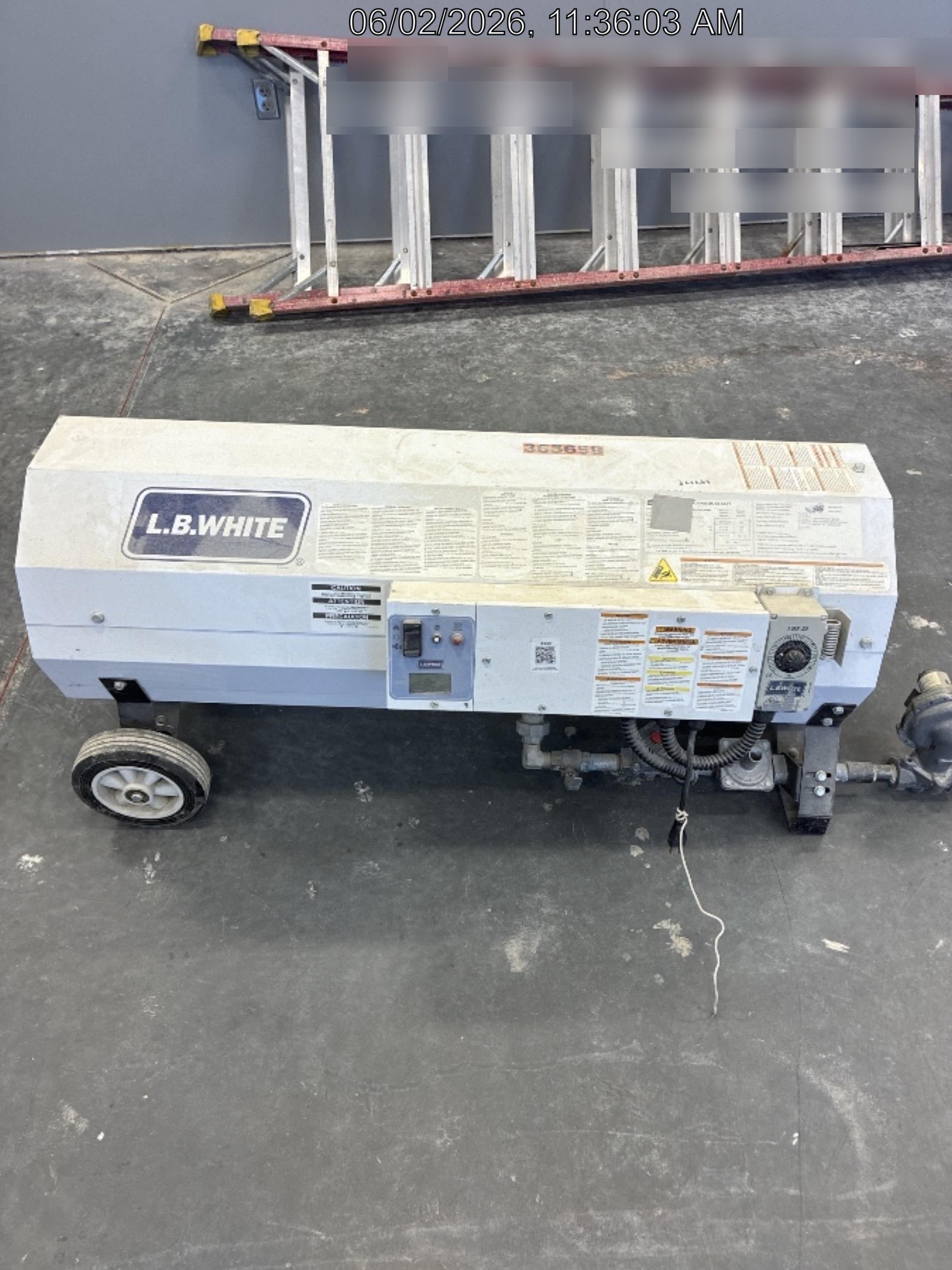 2023 LB WHITE BOSS 400 DF