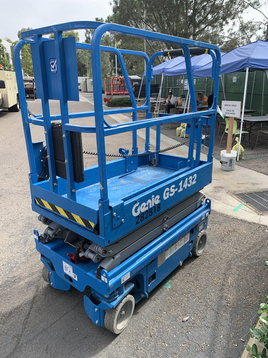 2022 GENIE GS-1432