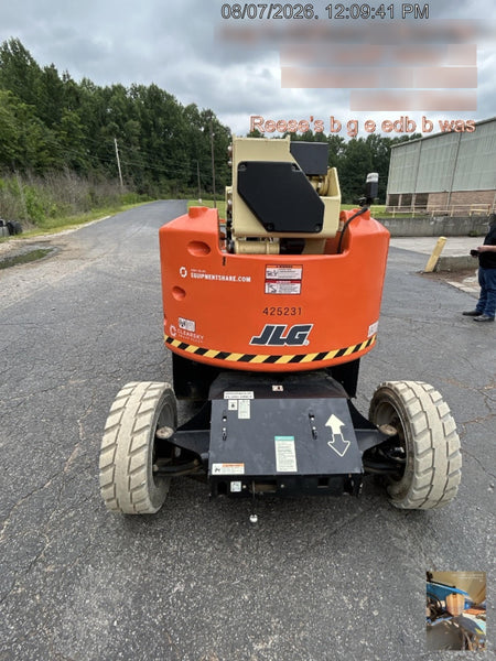 2024 JLG E450AJ