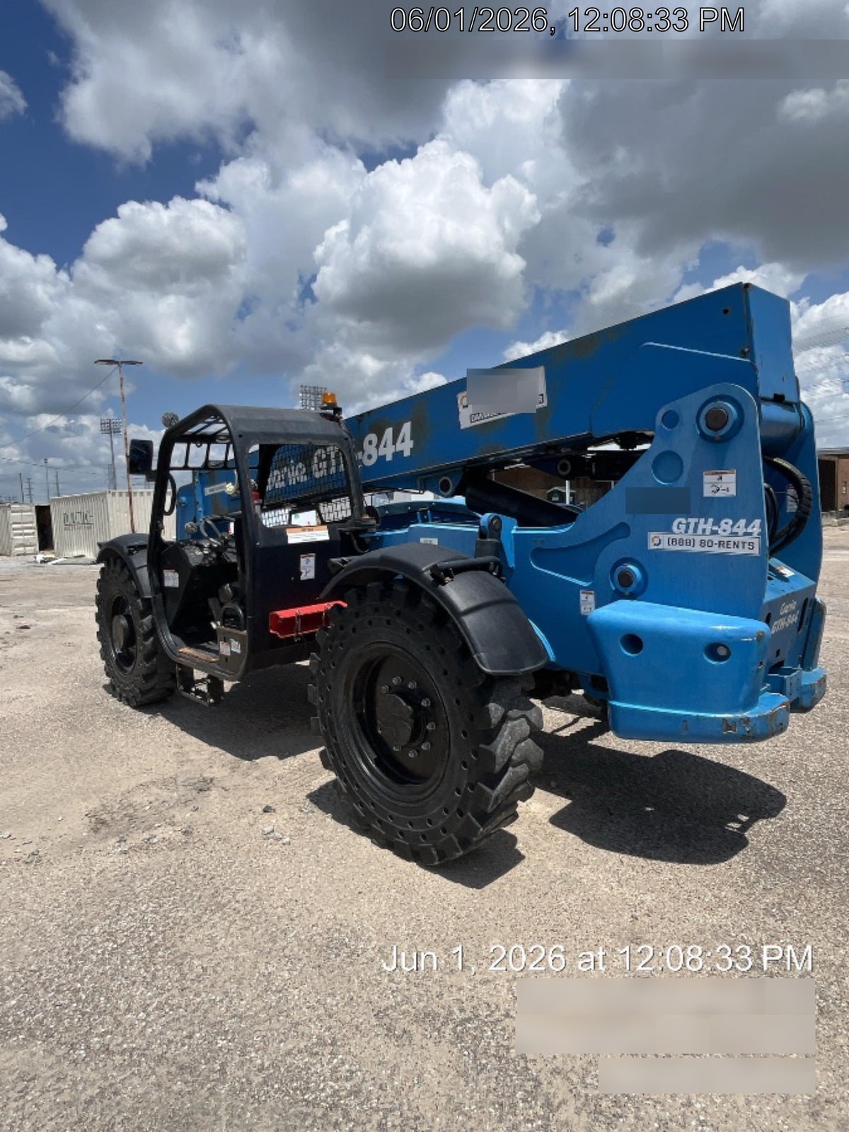 2018 Genie GTH-844 Genie GTH-844 w/ROPS, Work Lights, Solid Tires, RH Cab Mesh, Beacon, 60" Carriage and Forks