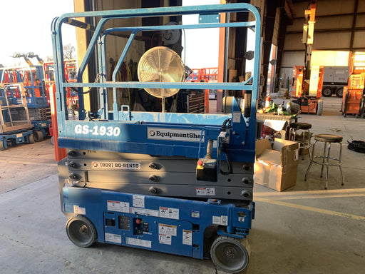 2019 Genie GS-1930 Fixed rails with chain Entry