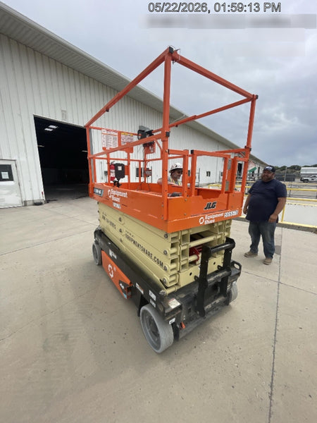 2025 JLG ES3246