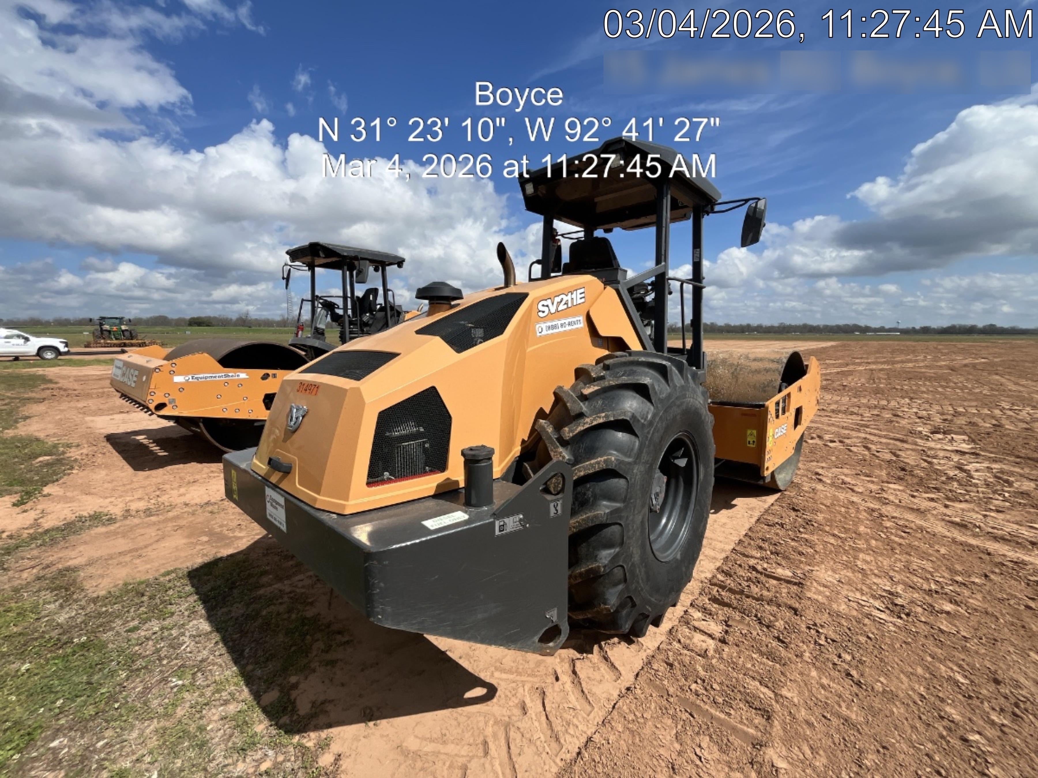 2023 CASE SV211E