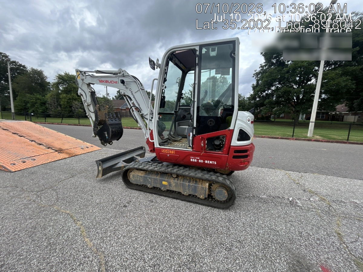2025 TAKEUCHI TB235-2CR