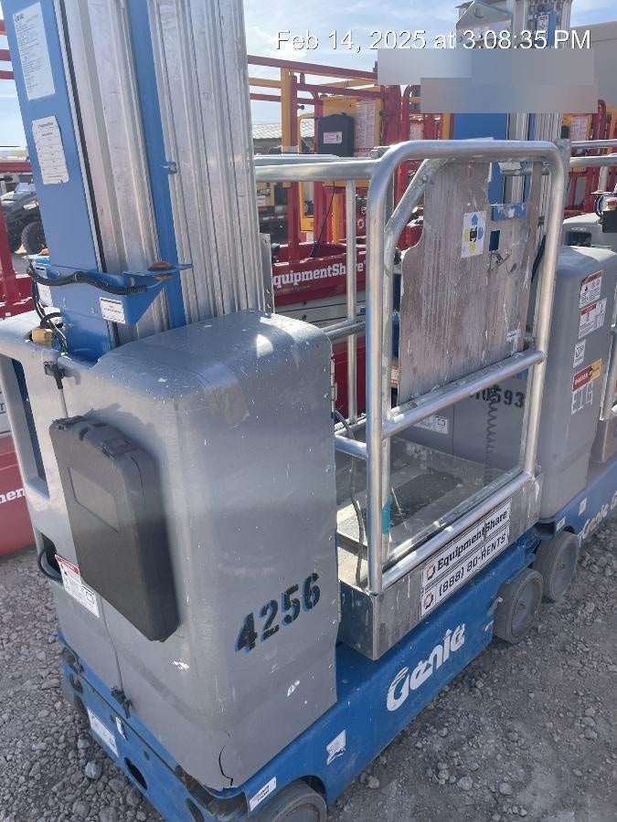 2017 GENIE GR-20