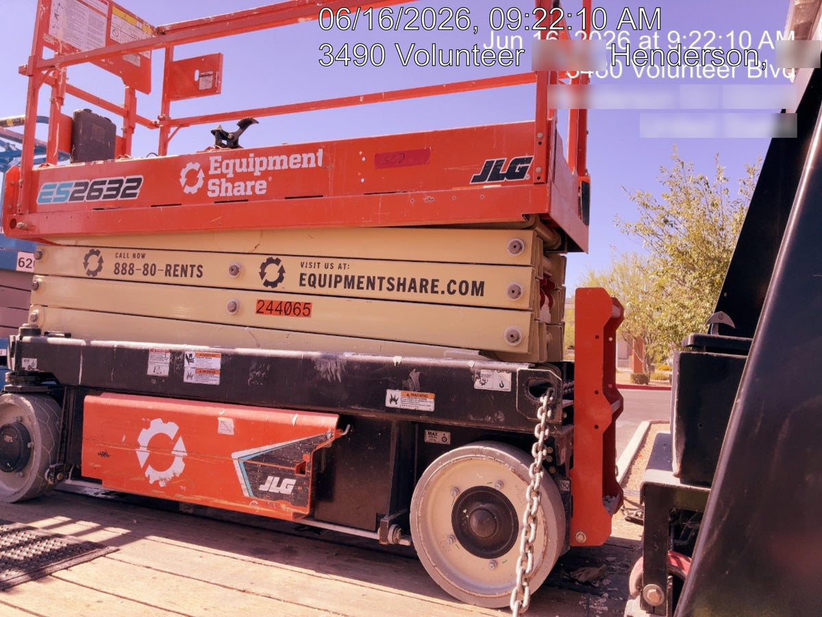 2022 JLG ES2632