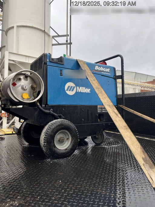 2019 Miller Electric BOBCAT 250 Standard w/Running Gear, Bracket, Hose