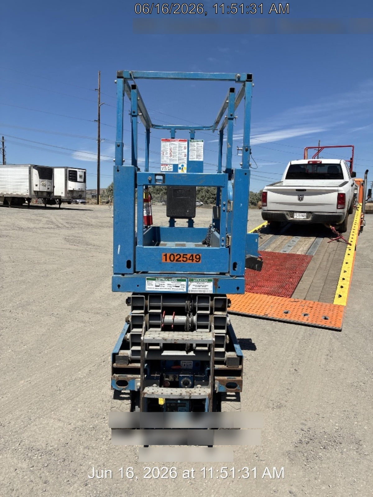 2020 Genie GS-1930 Solid Non Marking Tires, Beacon, Folding rails with half height swing gate, 800W Inverter
