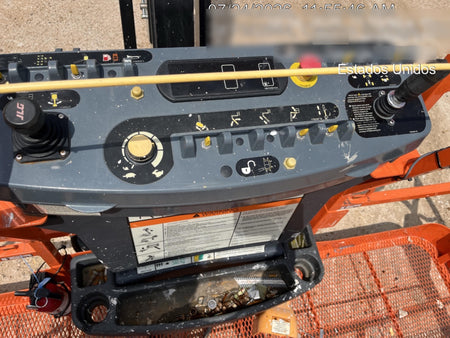 2025 JLG 660SJ