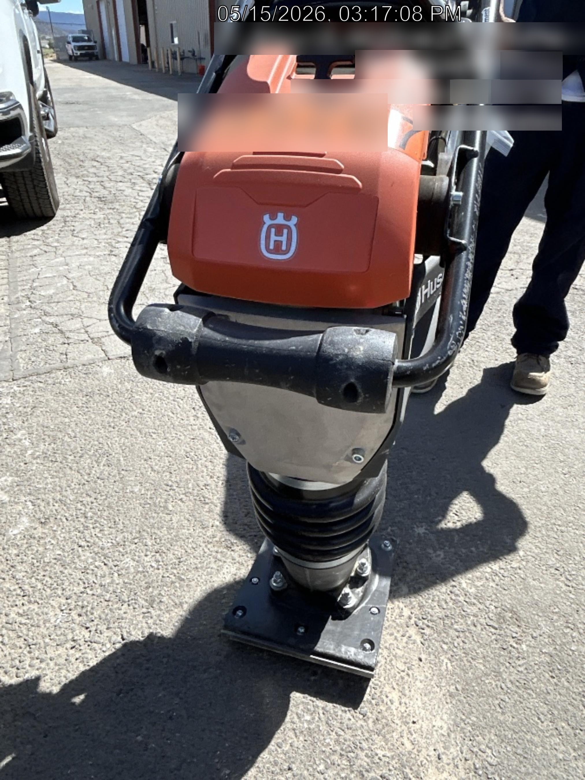 2025 HUSQVARNA LT6005