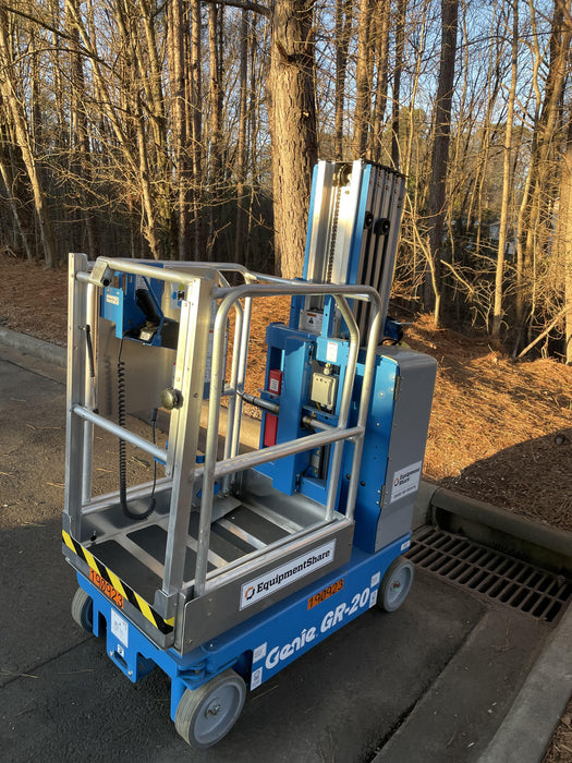 2021 GENIE GR-20