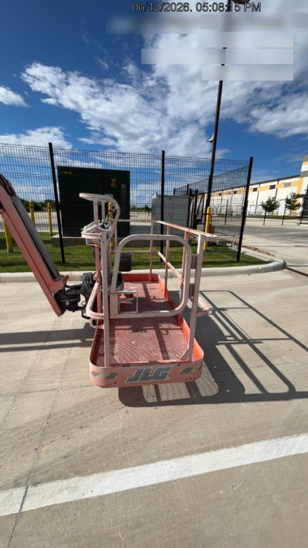 2022 JLG EC600SJ