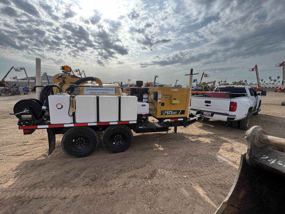 2022 VAC-TRON LP573XDT