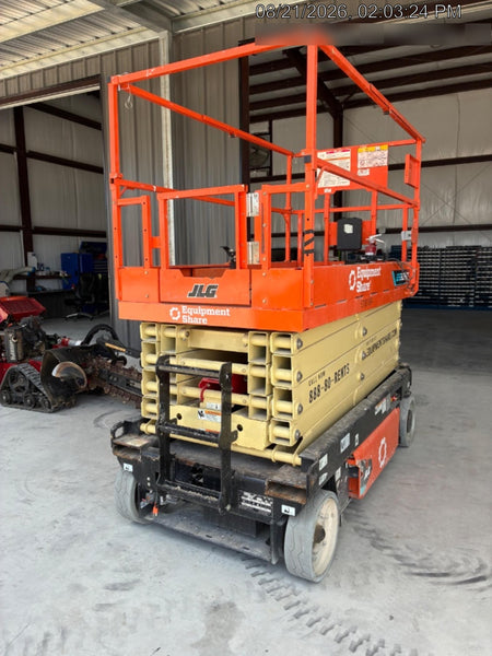 2025 JLG ES3246