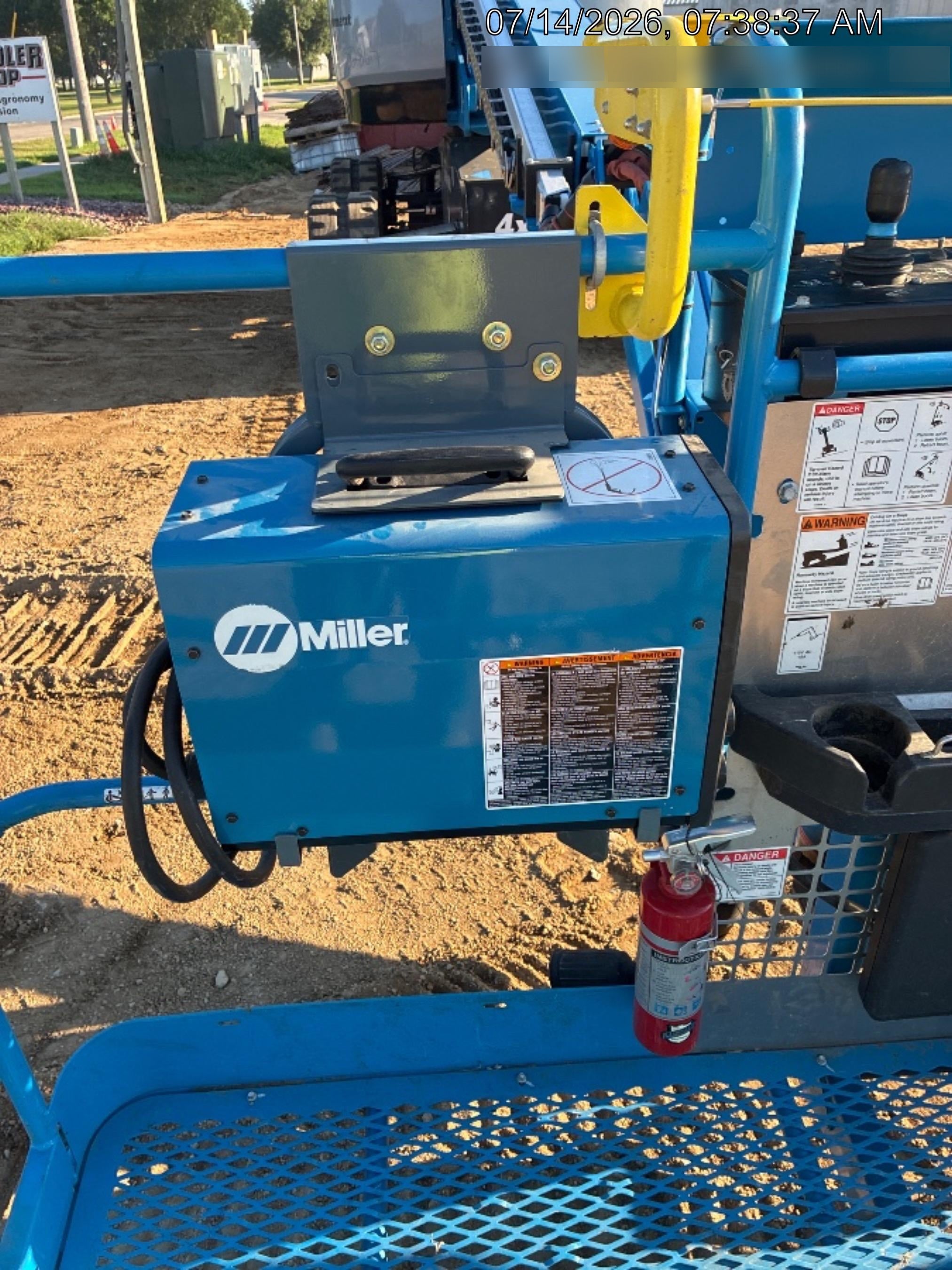 2025 MILLER ELECTRIC CST-282