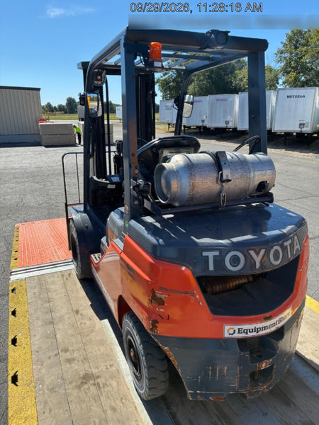 2022 TOYOTA 50-8FGU25