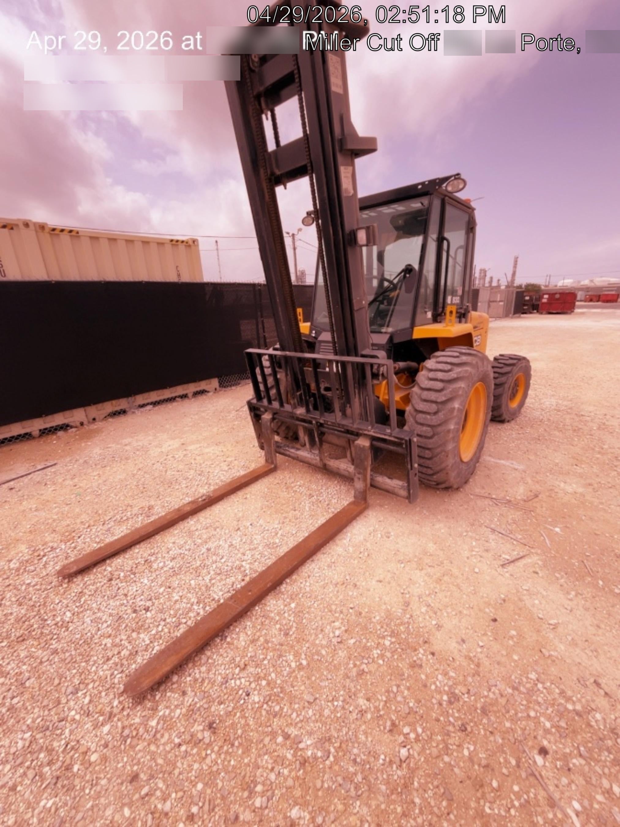 2025 JCB 930-4