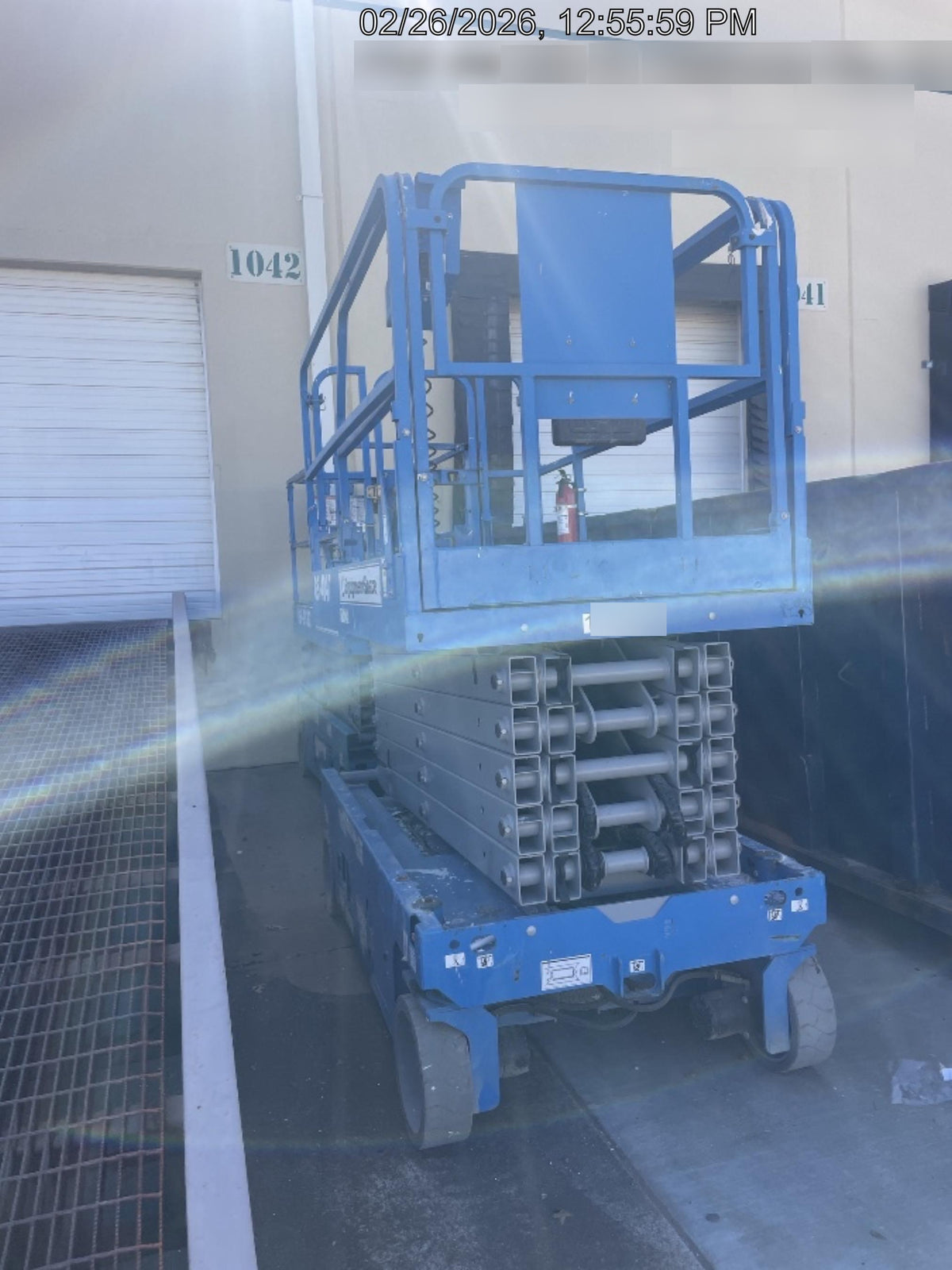 2019 Genie GS-4047 Folding rails with half height swing gate