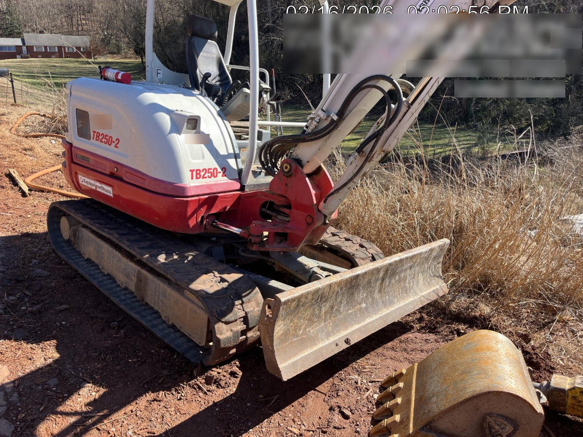 2020 TAKEUCHI TB250-2