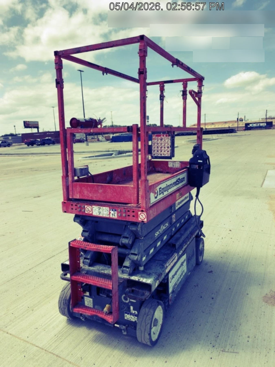 2021 SKYJACK SJ3219