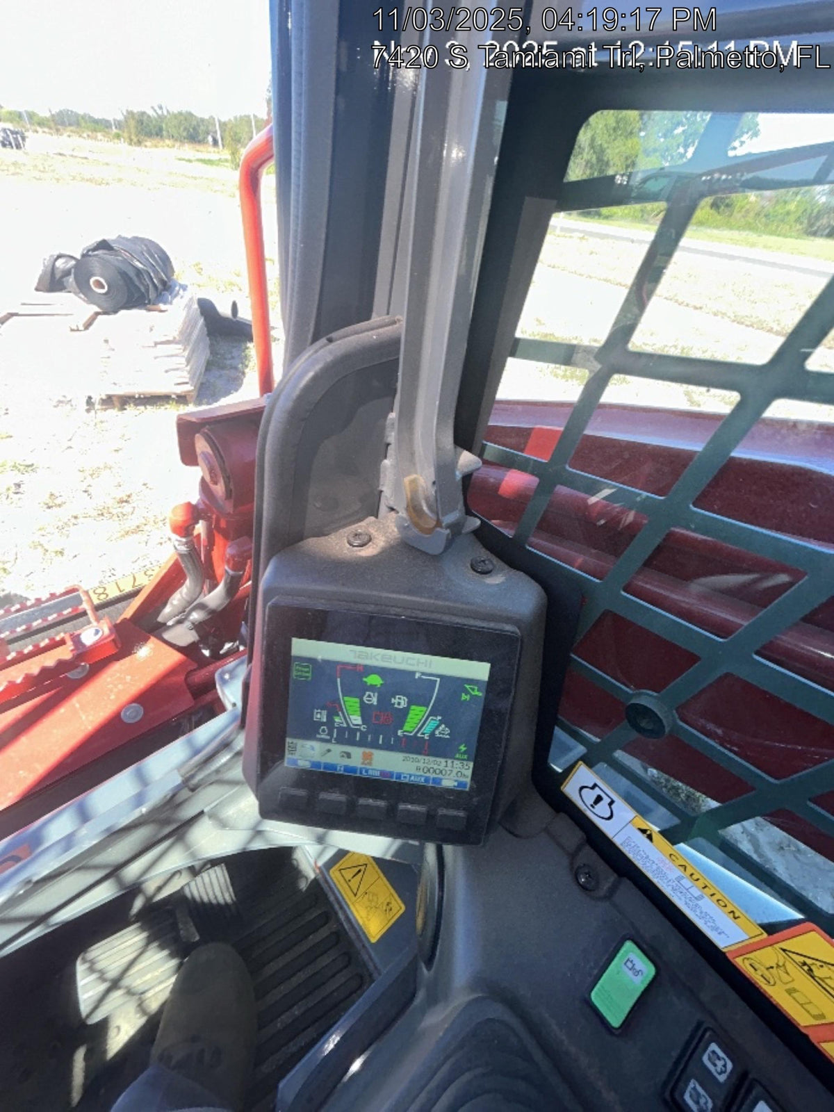2025 TAKEUCHI TL12V2-CR