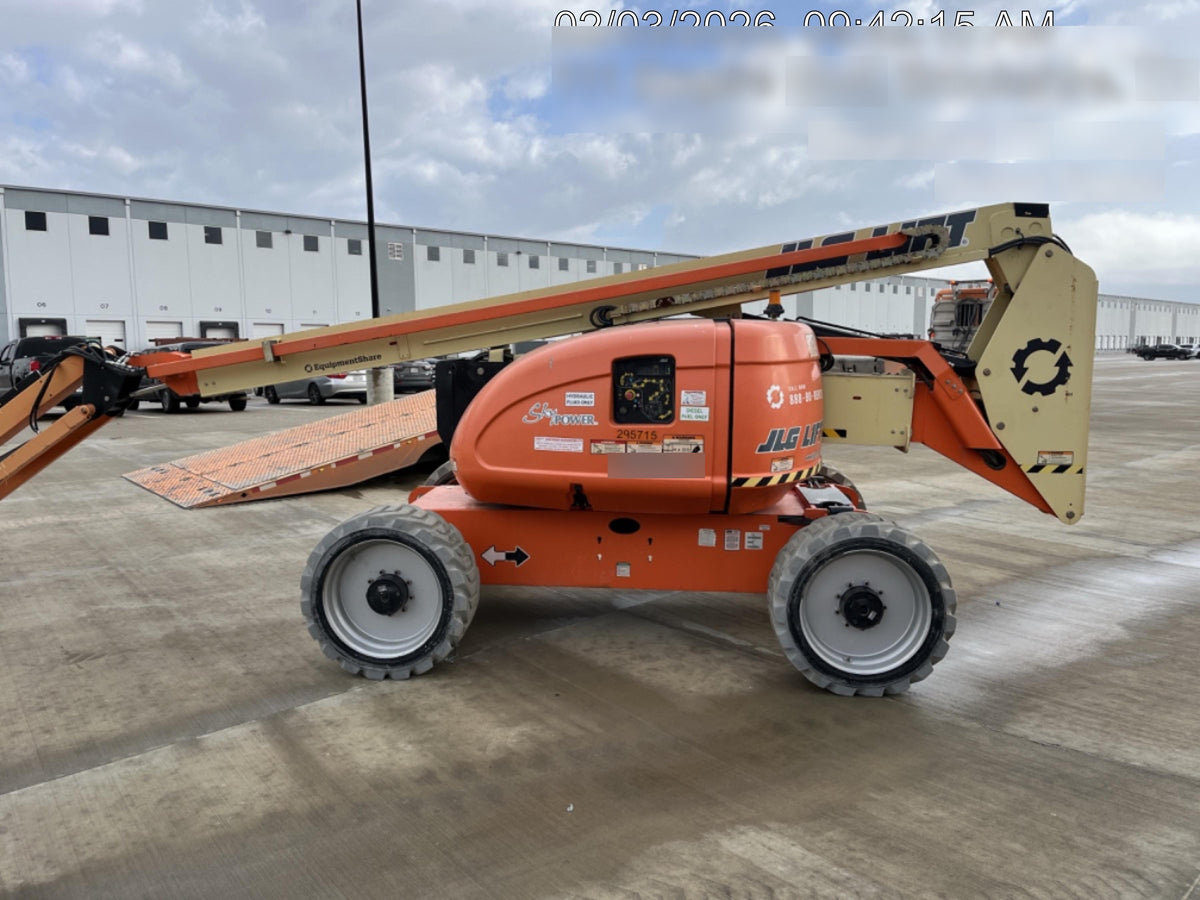 2023 JLG 600AJ