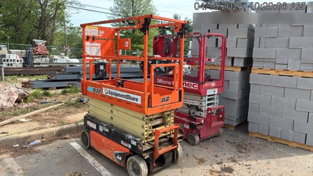 2021 JLG ES1932