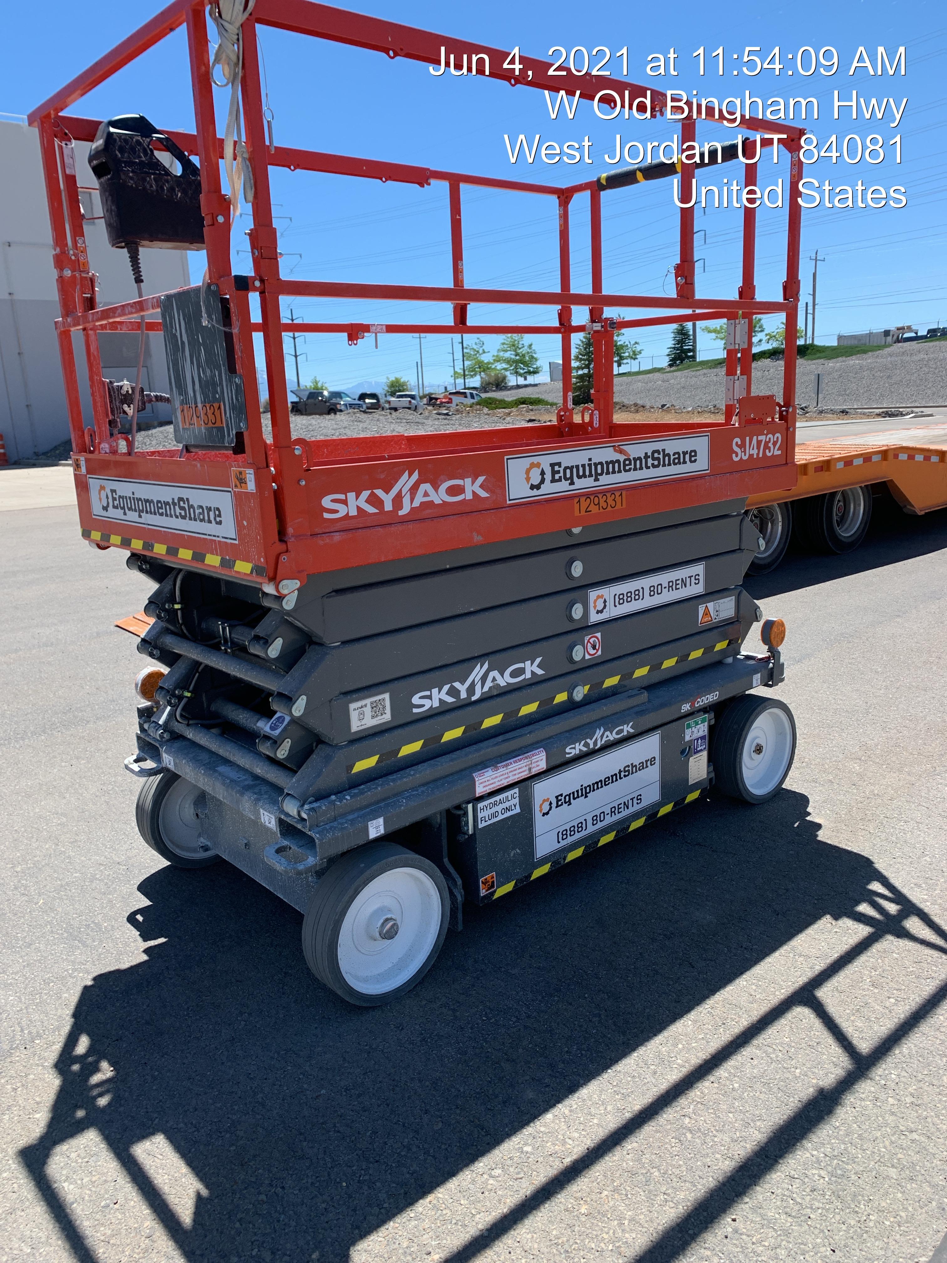 2021 SKYJACK SJ4732