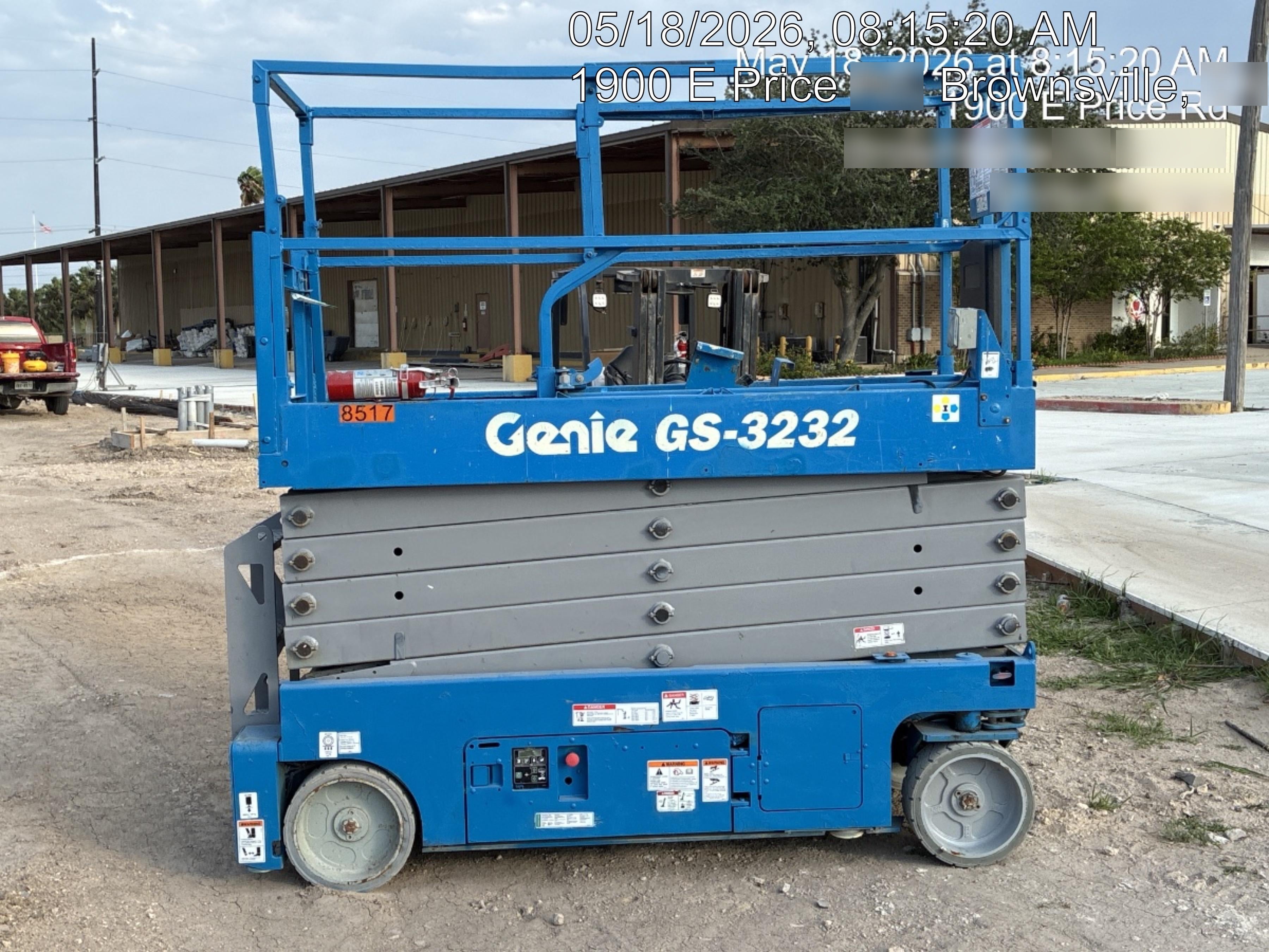2018 Genie GS-3232 Genie GS3232 Lift w/Folding Rails and Swing Gate