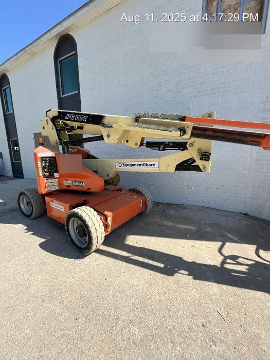 2019 JLG E450AJ