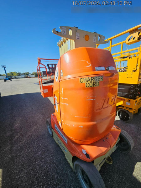 2021 JLG 26E