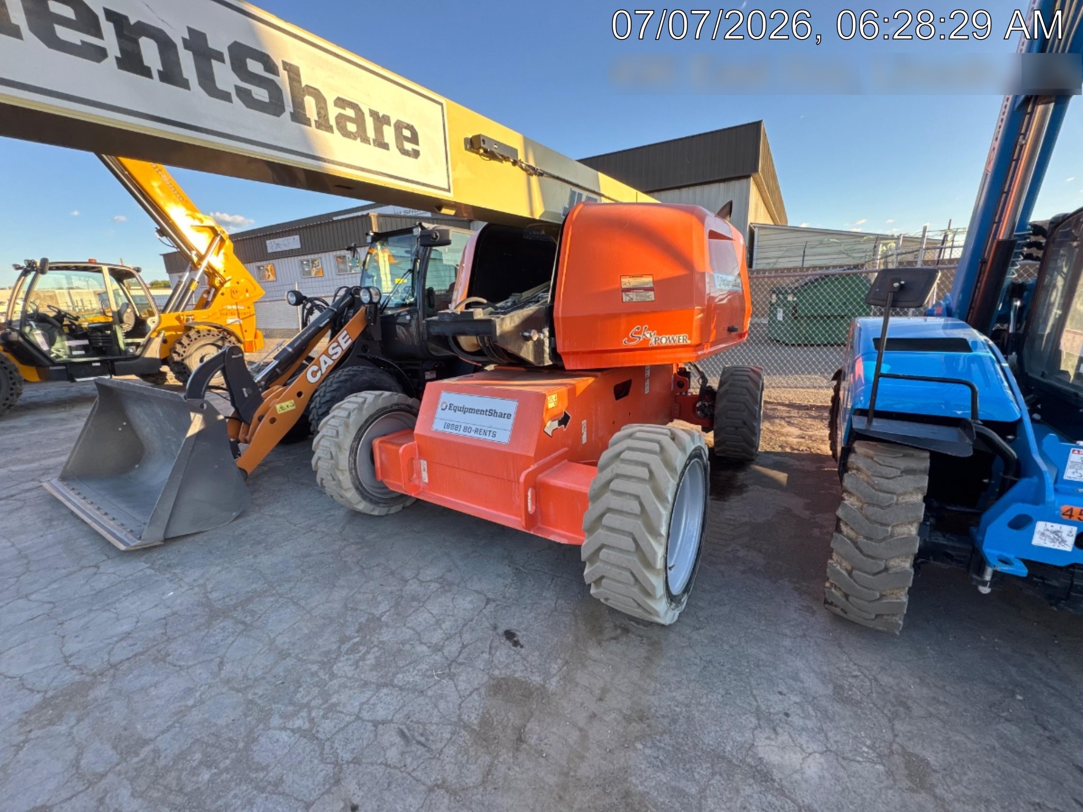 2021 JLG 660SJ