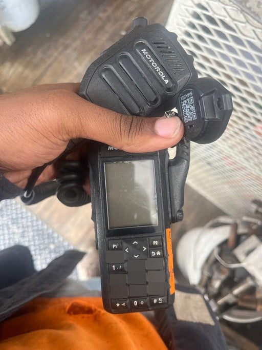 2024 MOTOROLA R7 DISPLAY