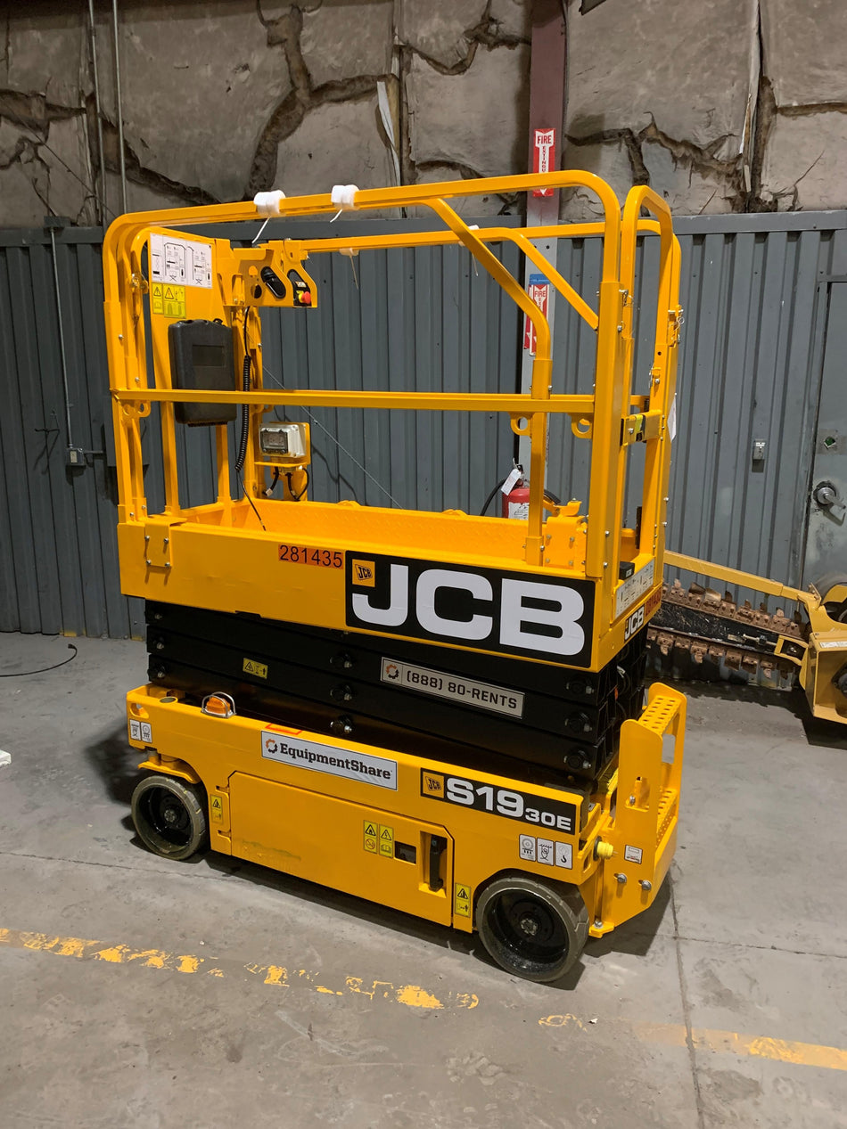 2023 JCB S1930E