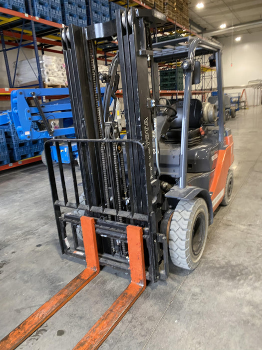 2022 TOYOTA 50-8FGU25