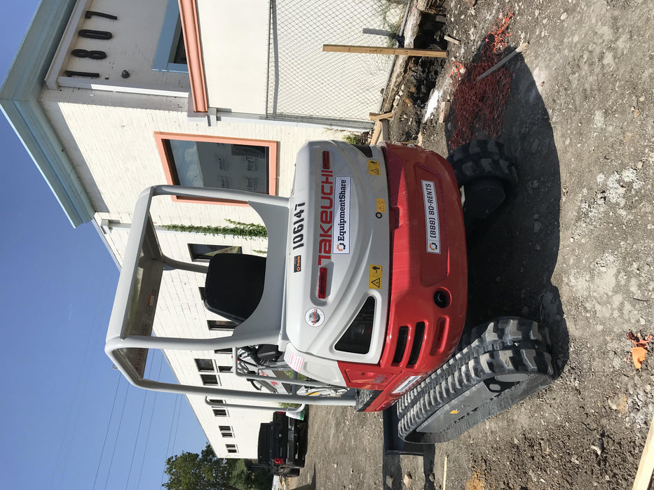 2020 Takeuchi TB235-2R Canopy, Rubber Tracks, Manual TAG QC