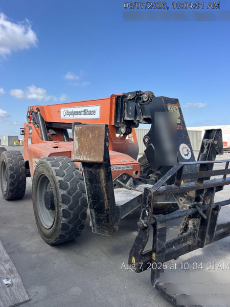 2021 SKYTRAK 10054