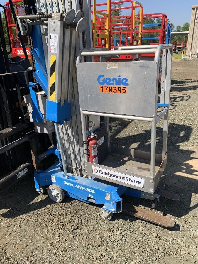 2021 GENIE AWP-30S DC