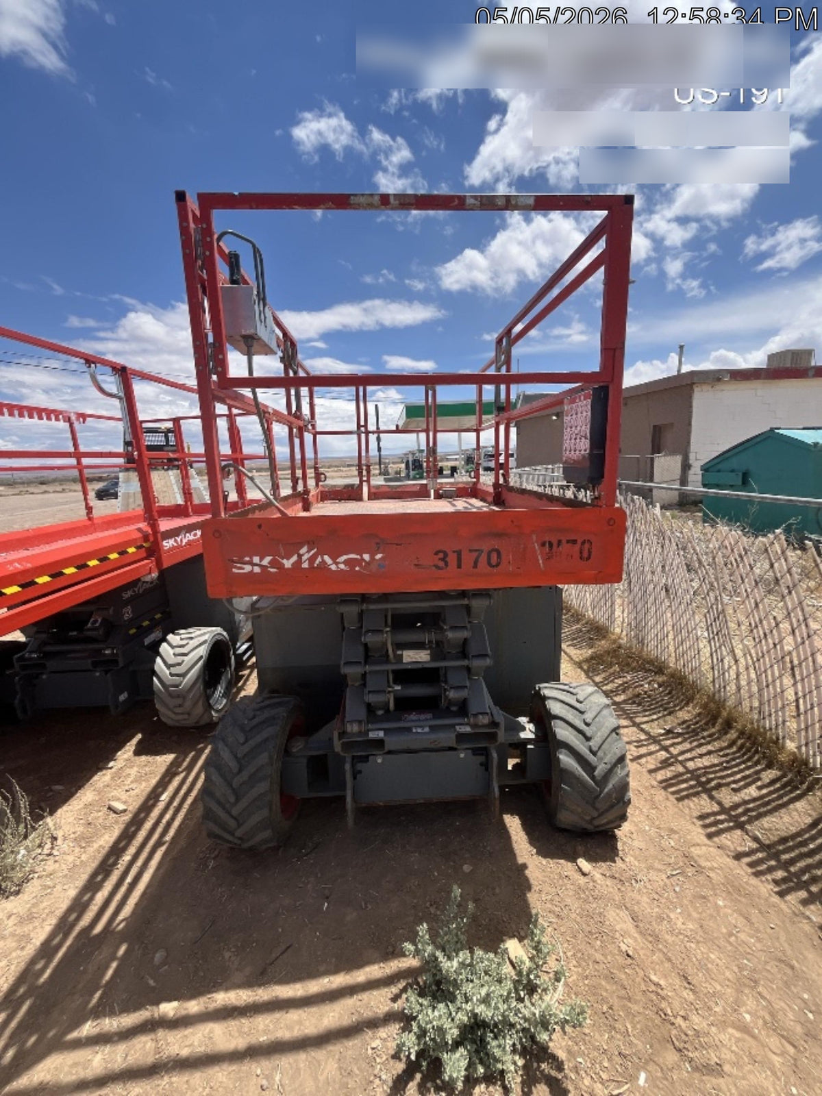2017 SKYJACK SJ6832 RT